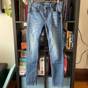 Skinny jeans with stretch